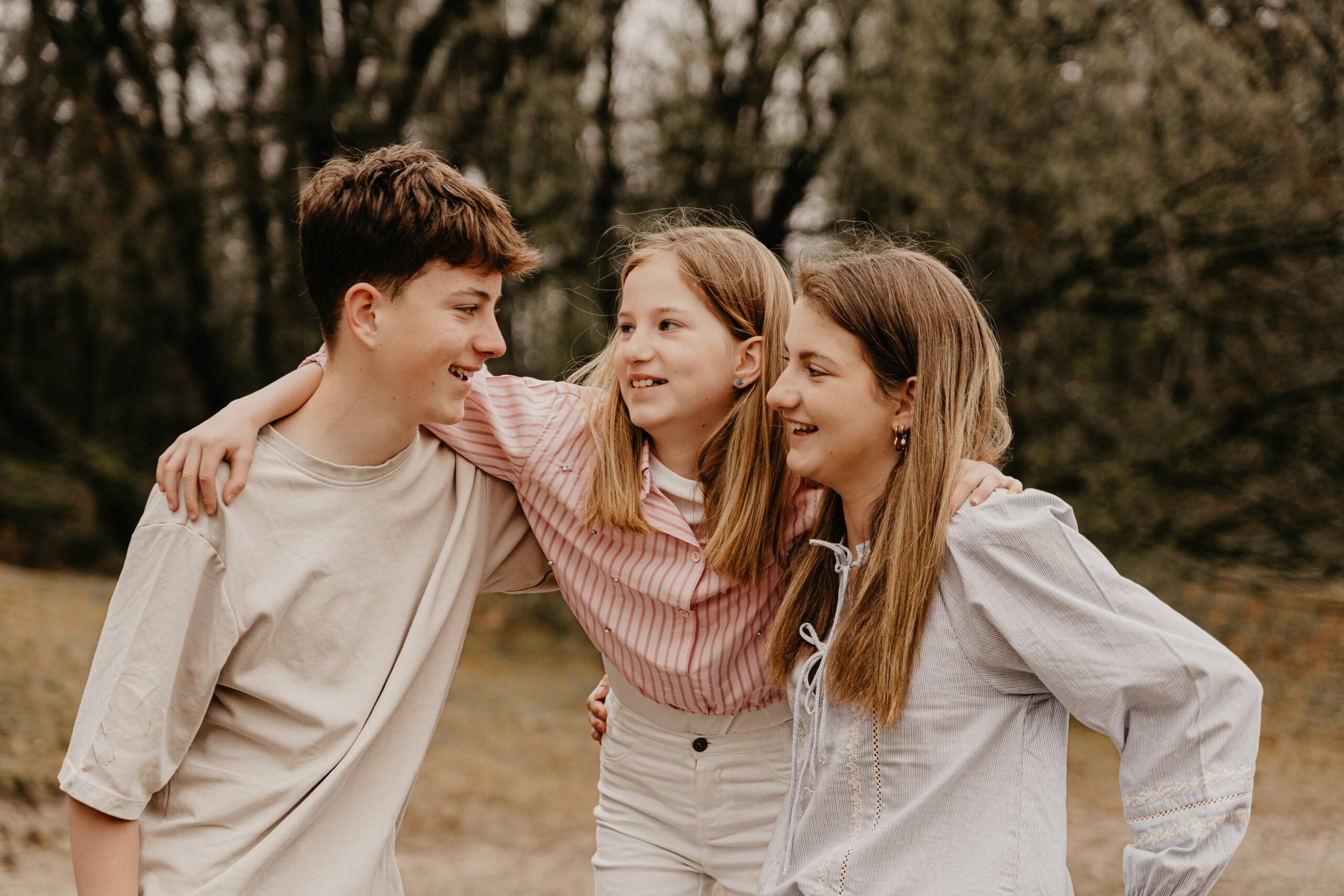 gezinsfotografie brabant spelende kinderen 